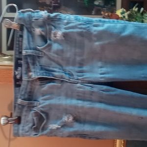 Hollister Mid Rise Super Skinny Jeans